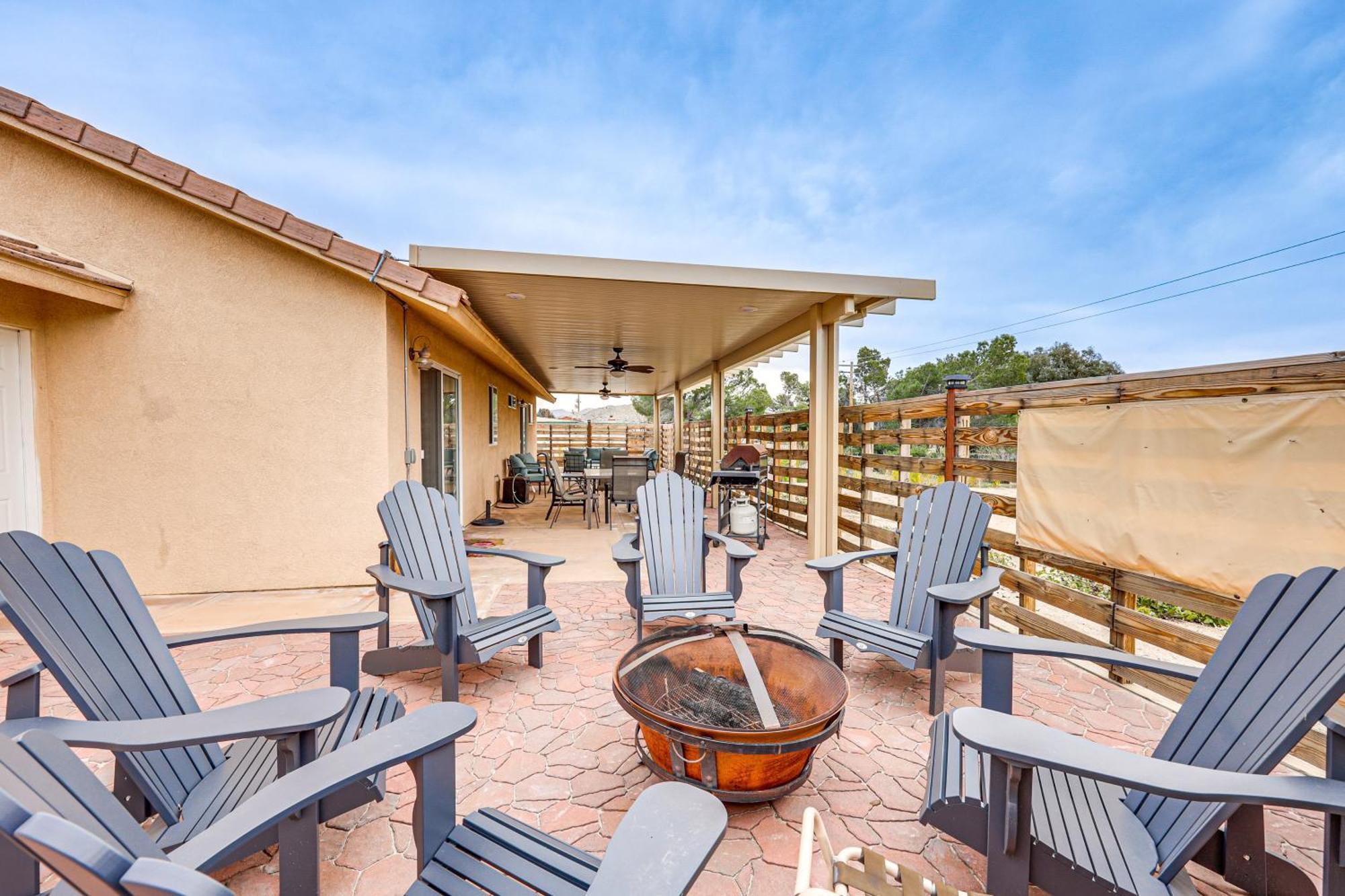 Updated Abode 22 Mi To Joshua Tree National Park! Morongo Valley Eksteriør bilde